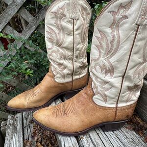 Dan Post 10D vintage western boots $40